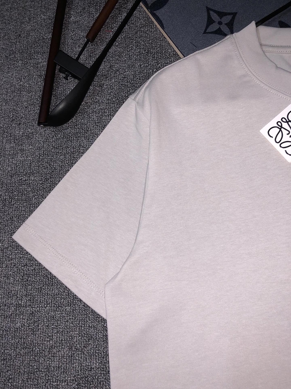 ブランドTシャツ細部ディテール